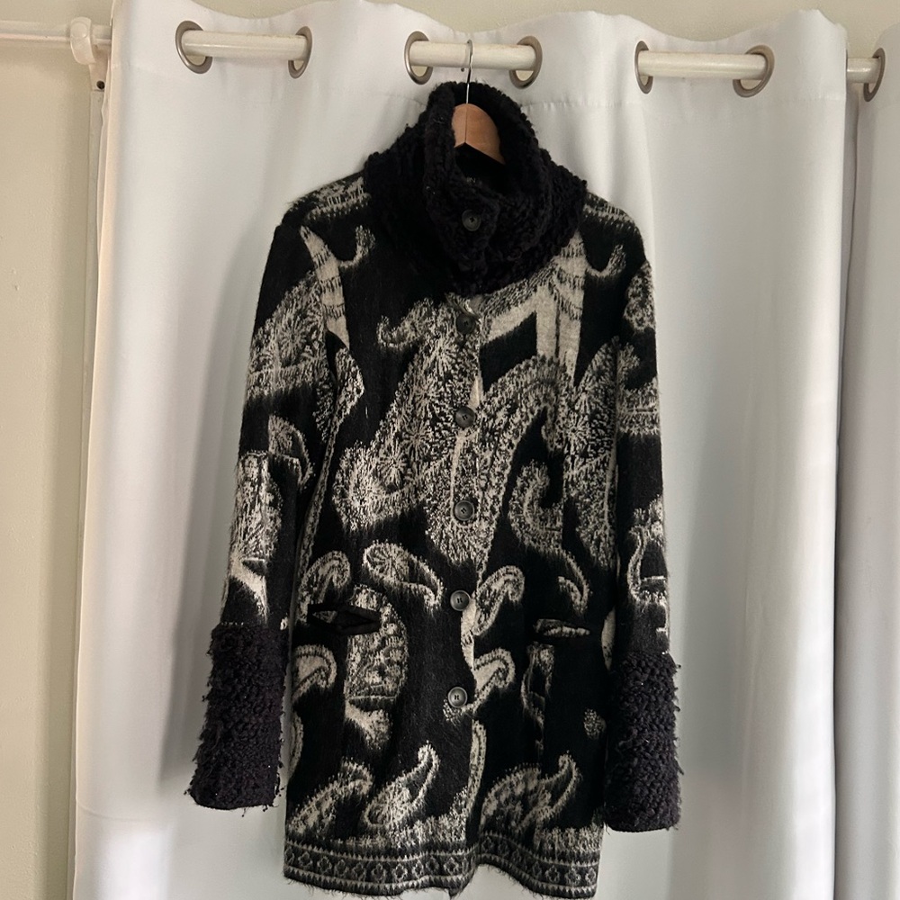Marc Cain N5 pre-loved cozy long supersoft Cardigan